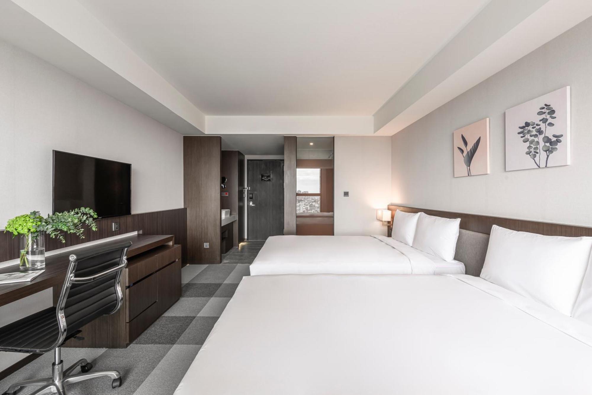 Lakeshore Hotel Tchaj-nan Pokoj fotografie